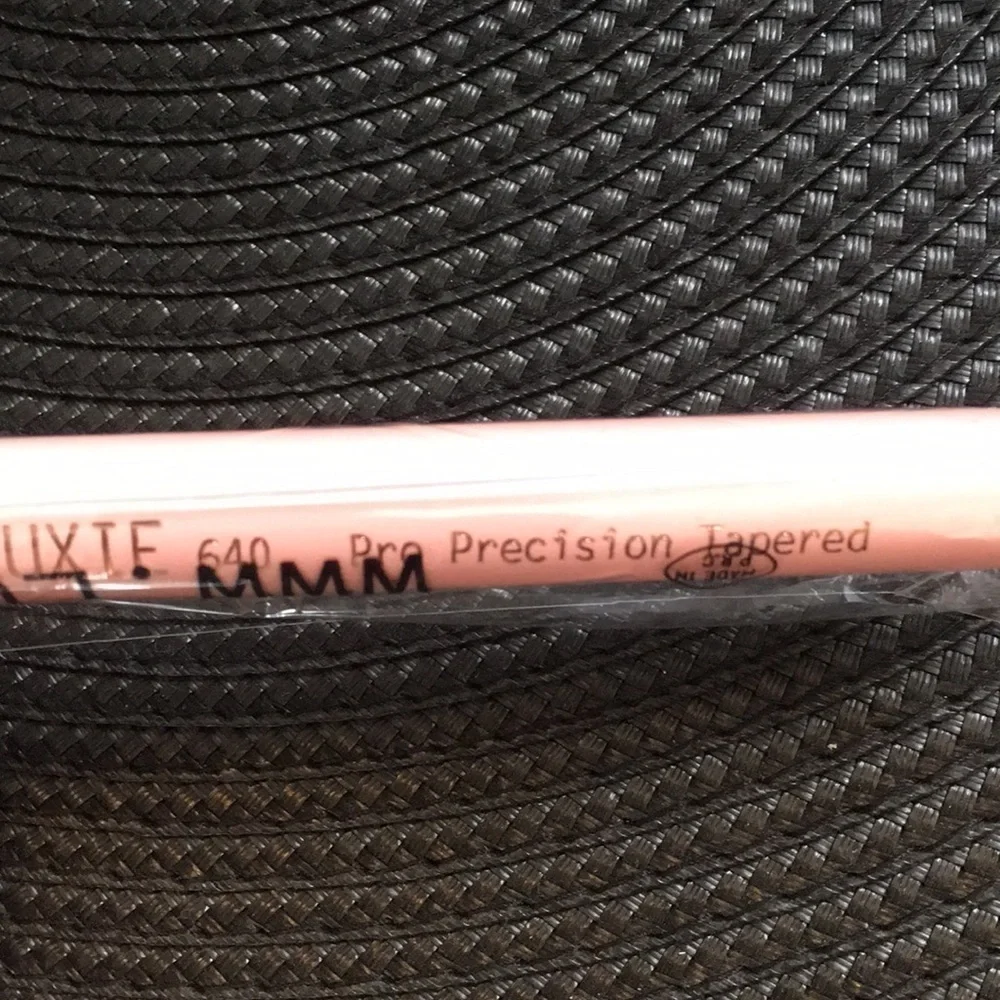 Luxie new sealed